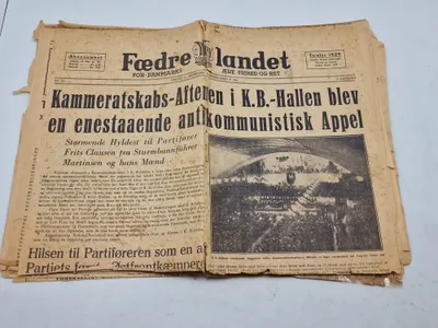 Originalt eks. af den nazistiske avis “Fædrelandet”