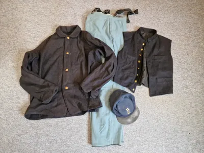 Norstats uniform størelse XL, repro