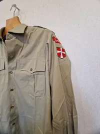 Original Dansk UN skjorte