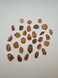 Samling danske regiments mærker (Øjer bukkede)