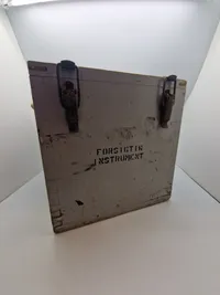 Original tysk ww2 kasse genbrugt i det danske søværn