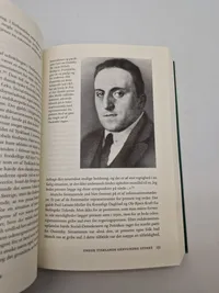 PILESTRÆDE UNDER PRES
De Berlingske Blade 1933-45