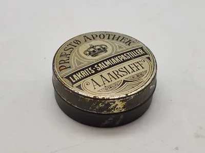 Original æske med salmiak pastiller fra Præstø apotek