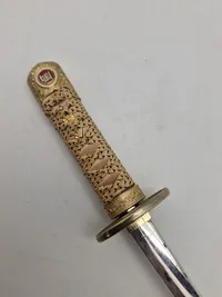 Miniature katana