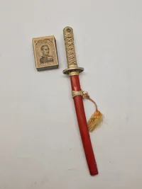 Miniature katana