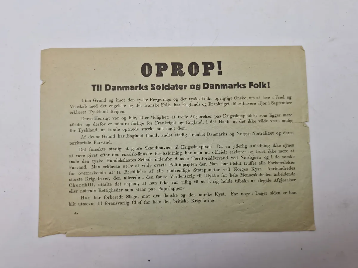 Originalt eks. af Oprop - nedkastet over store danske byer 9 april 1940 (Bemærk at på auktion nummer 109 er der et andet Oprop, men med anderledes udråbstegn