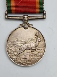 Original WW2 Africa Service Medal 1939-45 - Navngiven (Sølv)