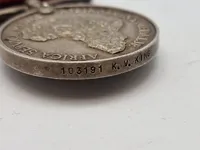 Original WW2 Africa Service Medal 1939-45 - Navngiven (Sølv)