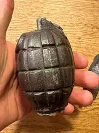 Original nedkastet Engelsk Mils håndgranat WW2