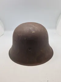 Original tysk M/42 hjelm med inderhjelm og hagerem, ww2