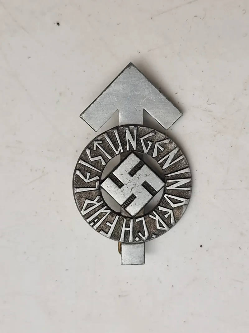 Original HJ - Leistungsabzeichen (Hersteller Karl Wurster)