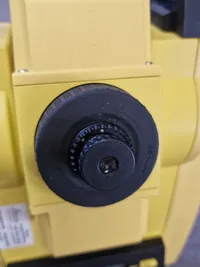 Leica Builder 309 (Teodolit) med kasse + diverse (ej komplet, mangler bl.a. batterier) nypris ca 50.000,-