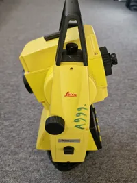 Leica Builder 309 (Teodolit) med kasse + diverse (ej komplet, mangler bl.a. batterier) nypris ca 50.000,-