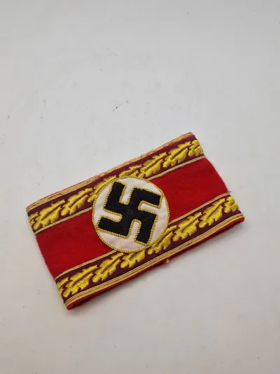 SA armbind - Efterkrigs