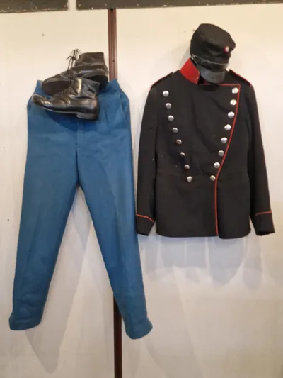 1864 uniform sammensat af nyere uniformer