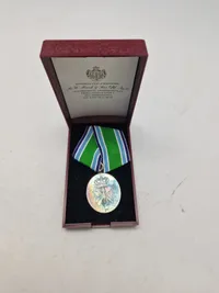 Samling diverse, bl.a. hjv medalje af sterlingsølv
