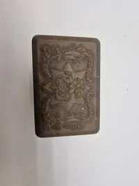 Veludført tysk metaldåse