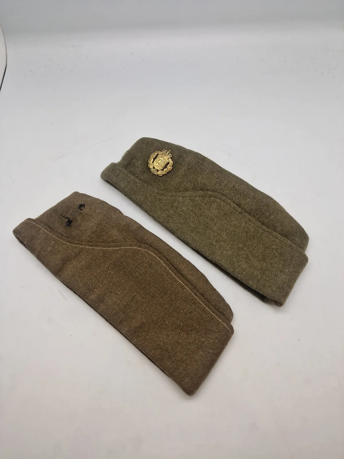Original dansk militær  hovedbeklædning
