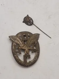 Original WW2 tysk Allgemeiner Deutscher Automobil-Club (ADAC) - Sportauszeichnung in Bronze & miniature nål