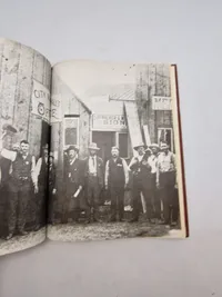 The gunfigthers (The Old West)