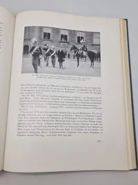 Garderhusarregimentet igennem 200 år