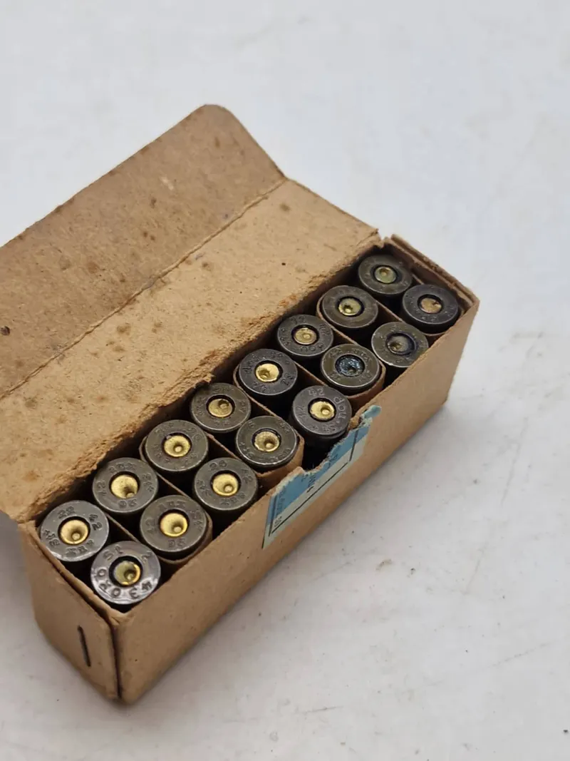 Original tysk æske med 9 mm ammunition, ww2, Deaktiveret