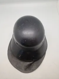 Original tysk Luftschütz hjelm, ww2 med påsat mærke