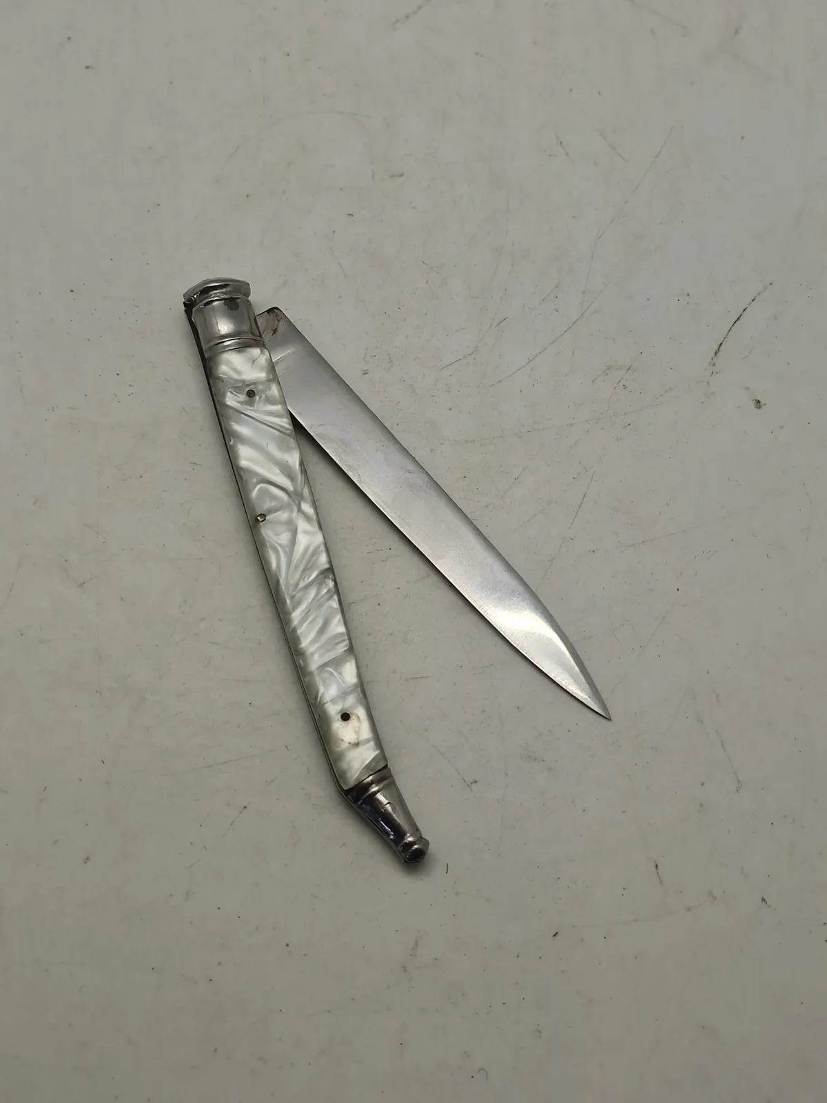 Veludført foldekniv