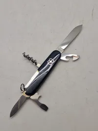 Originalt Victorinox multitool med æske