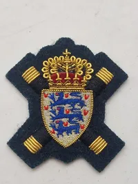 Lot originale militære mærker