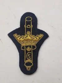 Samling danske militære blazer mærker
