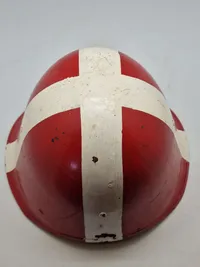 Original dansk M/41 husvagts hjelm, anvendt af modstandsbevægelsen i maj dagene