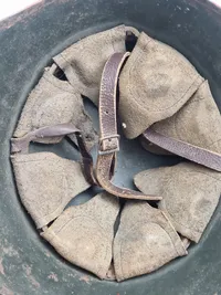 Original dansk M/41 husvagts hjelm, anvendt af modstandsbevægelsen i maj dagene