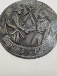 Original dansk befrielses plakette