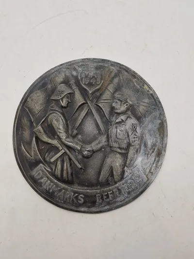 Original dansk befrielses plakette