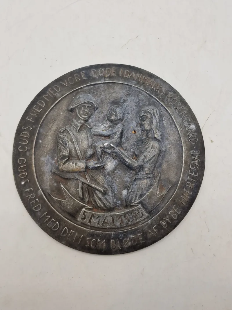 Original dansk befrielses plakette
