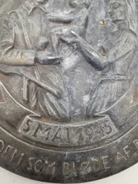 Original dansk befrielses plakette