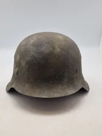 Tysk WW2 M42 hjelm, skal original resten nyt