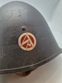 Original Dansk M41 hjelm med SA mærke, D.N.S.A.P ???