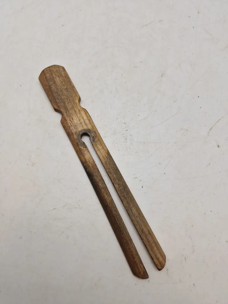 Original militær knappepudser M23