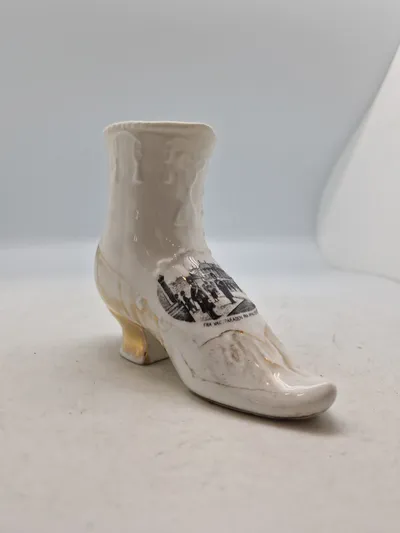 Original porcelæns sko fra vagtparaden på Amalienborg