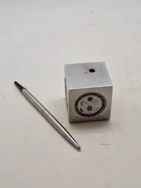 Kuglepens holder fra det amerikanske forsvar