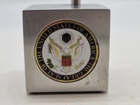 Kuglepens holder fra det amerikanske forsvar