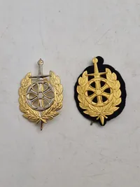 Originale regiments mærker - DANILOG