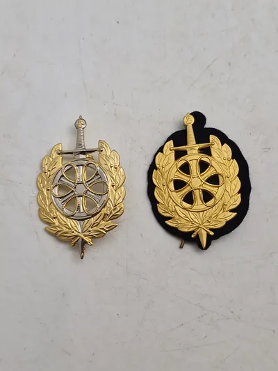 Originale regiments mærker - DANILOG