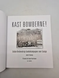 Kast Bomberne! Anden Verdenskrigs Bombekampagner Over Europa
