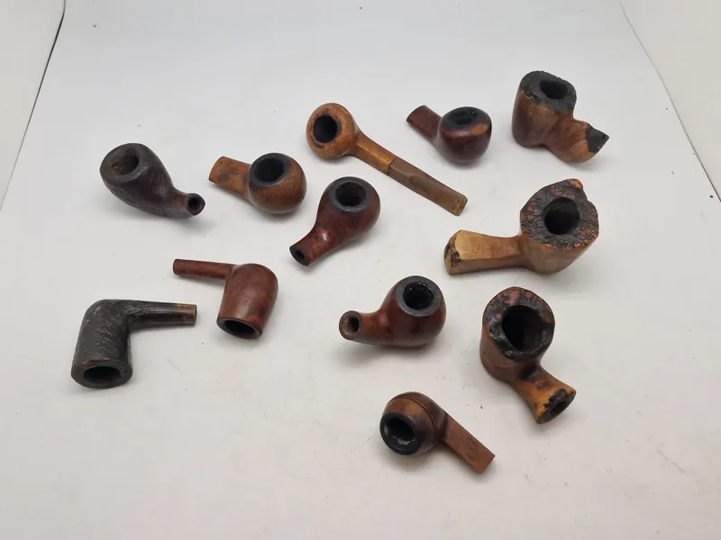 Samling piber og hoveder