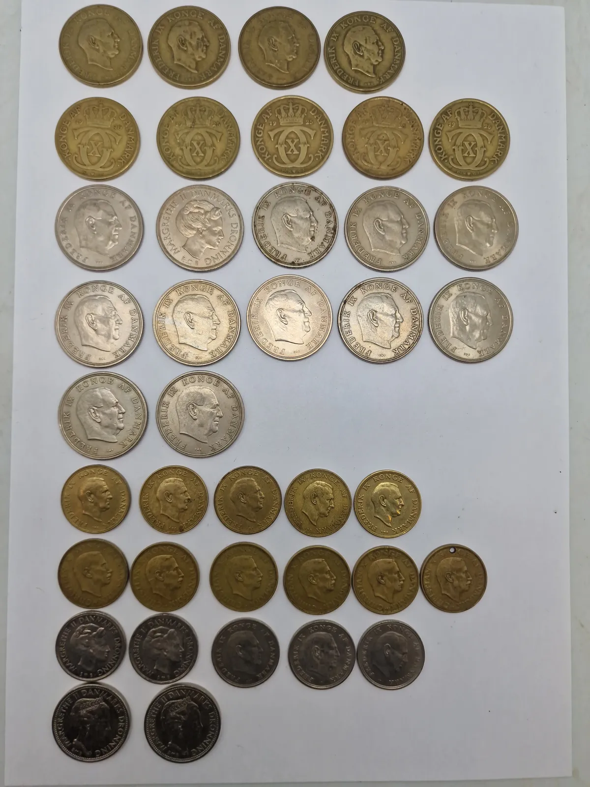 Danske Gangbare Mønter i Alt 114 Kr.