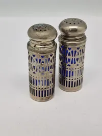 Salt Og Peber Sæt UK Pat N 1014132 - Blåt Glas