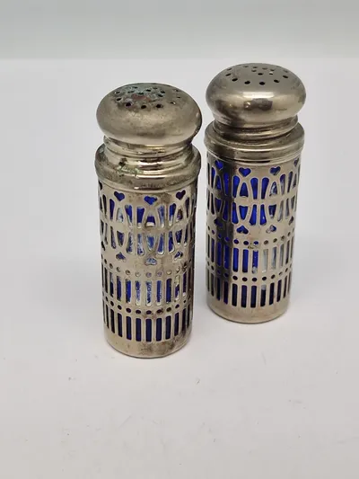 Salt Og Peber Sæt UK Pat N 1014132 - Blåt Glas